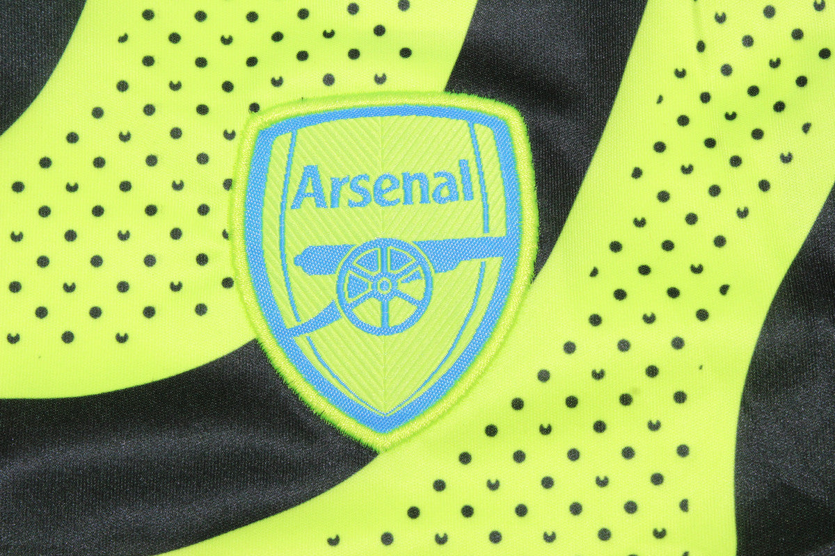 Kit de niño Arsenal visitante 23/24