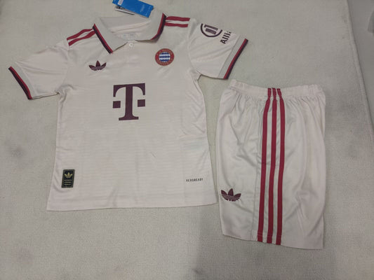 Kit de niño Bayern Münich alternativa 24/25 (ver descripción)