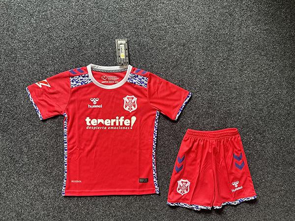 Kit de niño Tenerife alternativa 24/25 (ver descripción)