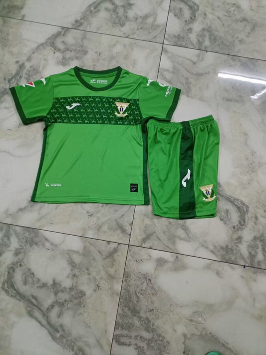 Kit de niño Leganés visitante 24/25 (ver descripción)