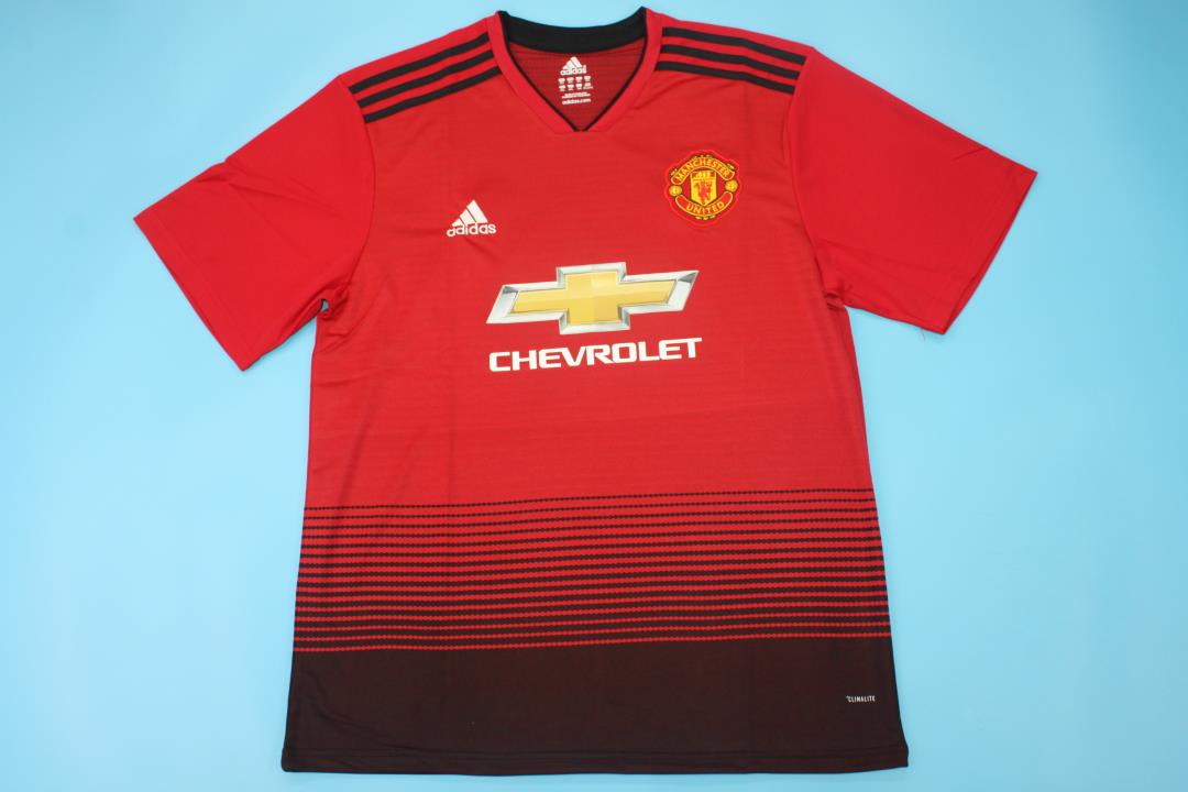 Manchester United retro 18/19 local