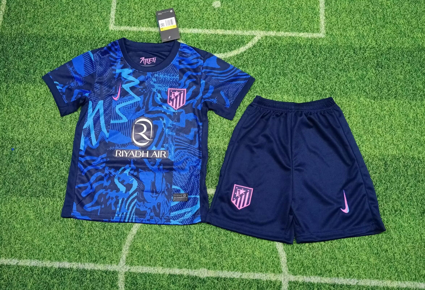 Kit de niño Atlético de Madrid alternativa 24/25 (ver descripción)