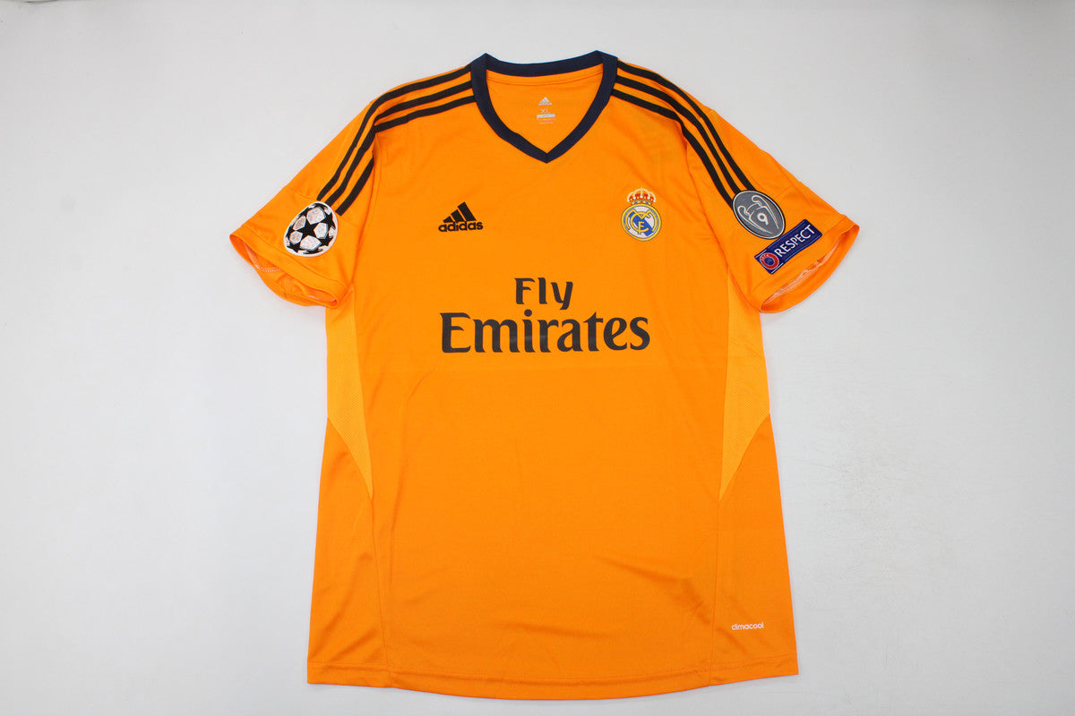 Real Madrid retro 13/14 alternativa