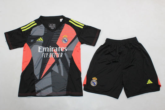 Kit de niño Real Madrid portero negro 24/25