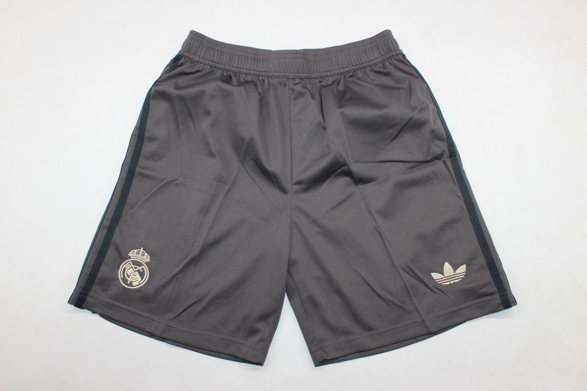 Short Real Madrid alternativa 24/25