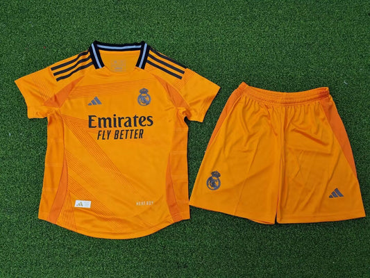 Kit de niño Real Madrid visitante 24/25 versión jugador (ver descripción)