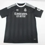 Real Madrid portero color negro 25/26