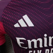 Real Madrid portero color rosa 25/26 versión jugador - Imagen 3