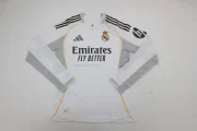 Real Madrid local 25/26 manga larga versión jugador