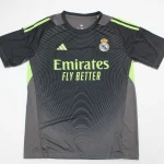 Real Madrid portero color gris 25/26
