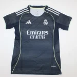 Real Madrid visitante 25/26 versión femenina