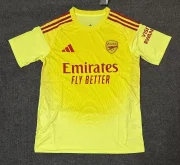 Arsenal portero color amarillo 25/26