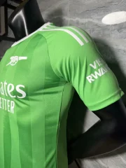 Arsenal portero color verde 25/26 version jugador - Imagen 3