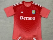 Aston Villa portero color rojo 25/26