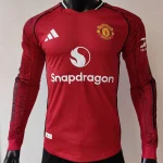 Manchester United local 25/26 manga larga version jugador