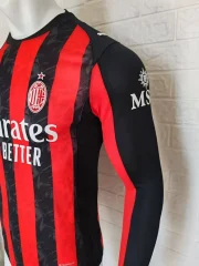 Milán local 25/26 manga larga versión jugador - Imagen 7