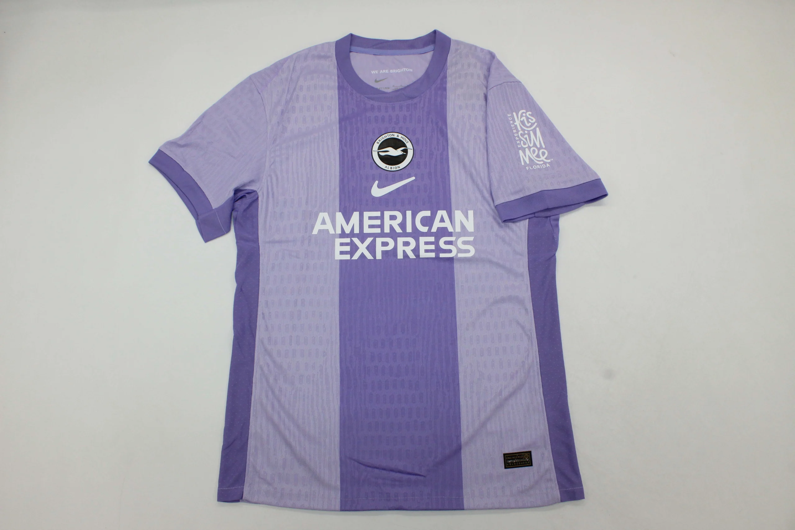 Clubes26-Brighton-visitante-version-jugador-portada Brighton visitante 25/26 versión jugador - Imagen 1