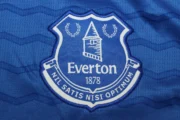 Everton local 25/26 - Imagen 4