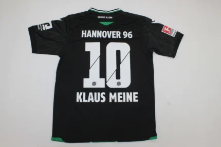 Hannover 96 visitante 25/26