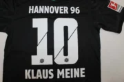 Hannover 96 visitante 25/26 - Imagen 11