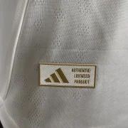 Leeds United local 25/26 versión jugador - Imagen 5