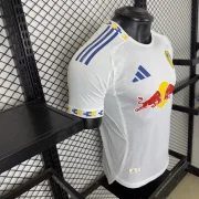 Leeds United local 25/26 versión jugador - Imagen 6