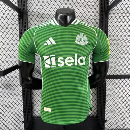 Newcastle United visitante 25/26 version jugador