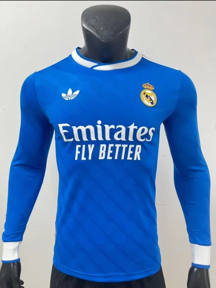 Real Madrid alternativa manga larga 25/26 versión jugador