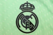 Real Madrid portero color verde 25/26 - Imagen 2
