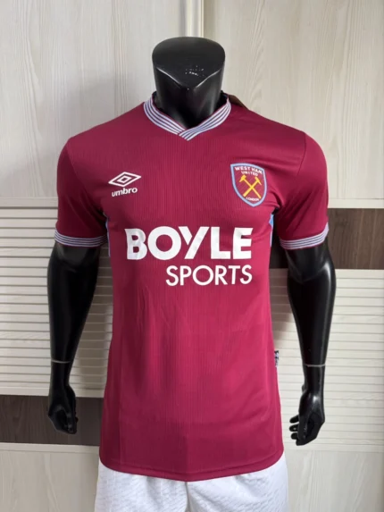 West Ham local 25/26 versión jugador