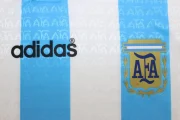 Argentina retro 1994 local versión jugador - Imagen 5