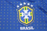 Brasil retro 2010 visitante - Imagen 15