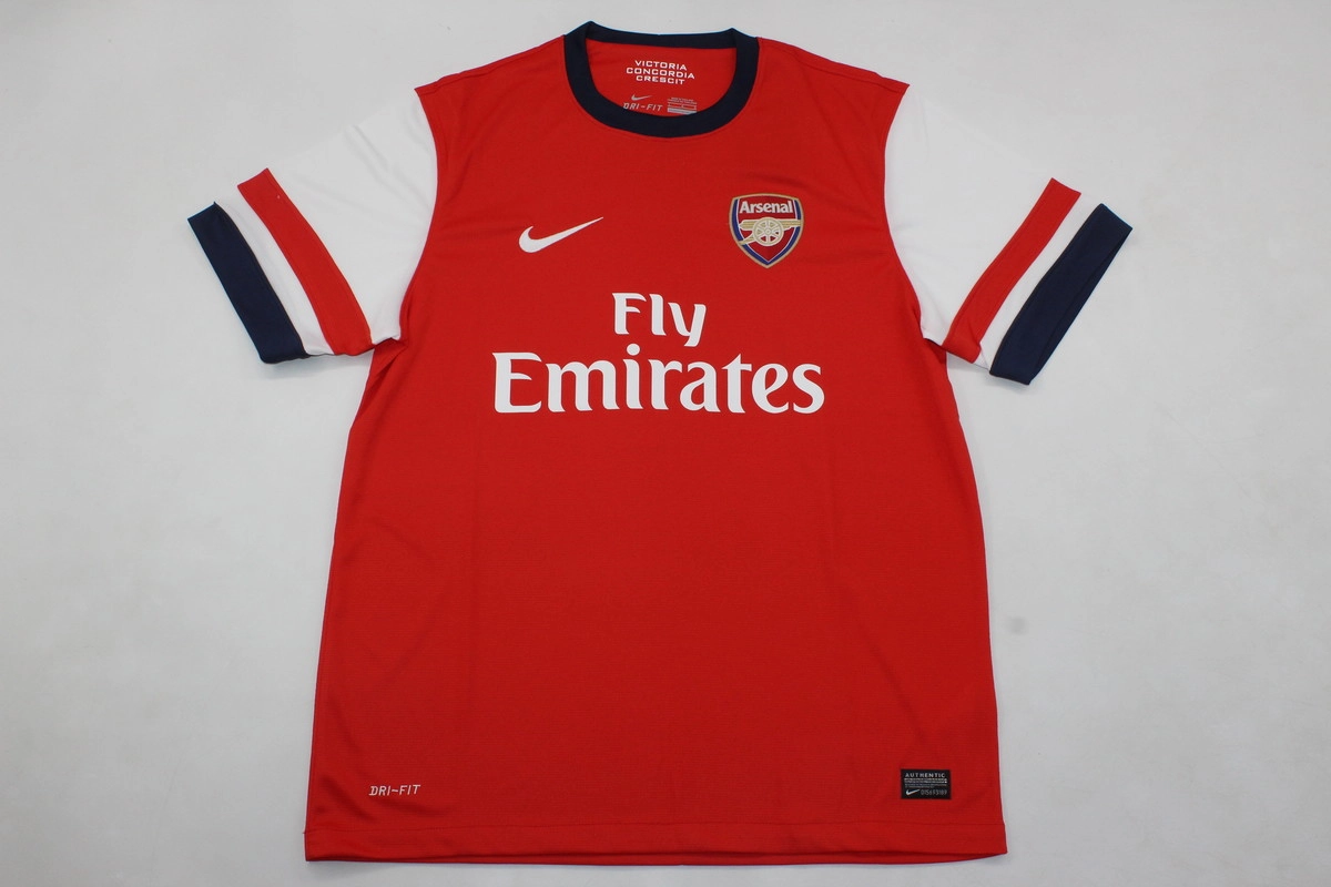 Retro-Clubes-Arsenal-12-13-local-portada Arsenal retro 12/13 - Imagen 1