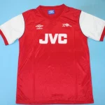 Arsenal retro 82/83 local