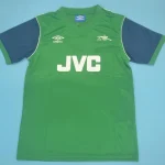 Arsenal retro 82/83 visitante