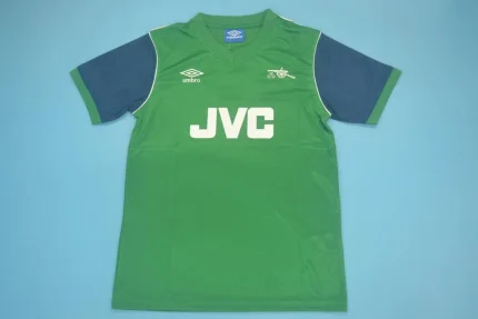 Arsenal retro 82/83 visitante