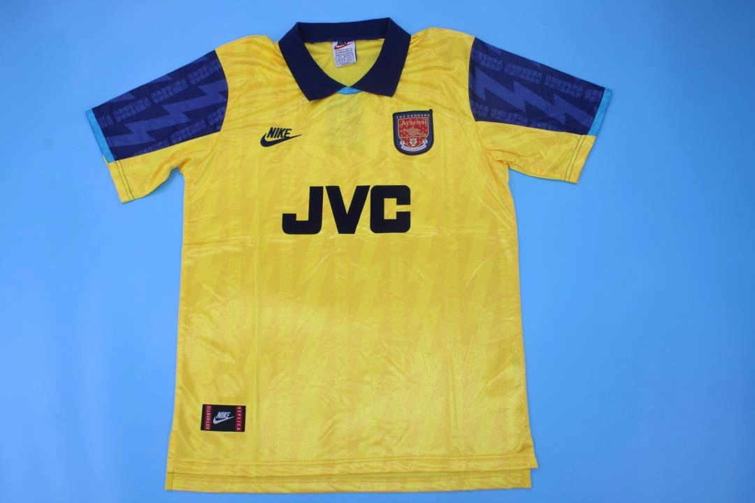 Retro-Clubes-Arsenal-94-95-alternativa-portada Arsenal retro 94/95 alternativa - Imagen 1