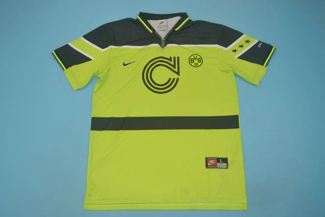 Retro-Clubes-Borussia-Dortmund-96-97-final-champions-portada Borussia Dortmund retro 96/97 final Champions League - Imagen 1