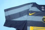 Inter de Milán retro 04/05 alternativa - Imagen 13