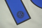 Inter de Milán retro 10/11 visitante - Imagen 23