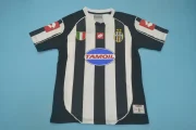 Juventus retro 02/03 local