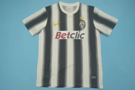 Juventus retro 11/12 local