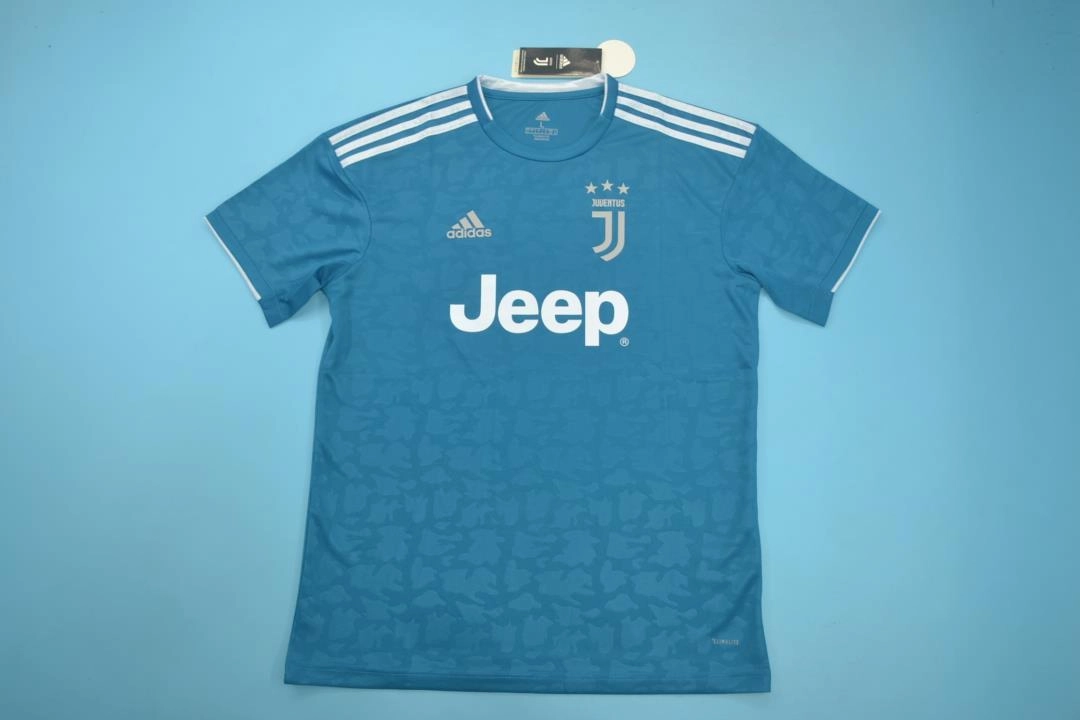 Retro-Clubes-Juventus-19-20-alternativa-portada Juventus retro 19/20 alternativa - Imagen 1