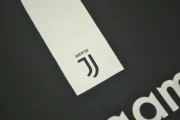 Juventus retro 19/20 local - Imagen 3