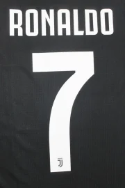 Juventus retro manga larga 19/20 local versión jugador - Imagen 12