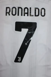 Juventus retro 20/21 - Imagen 6