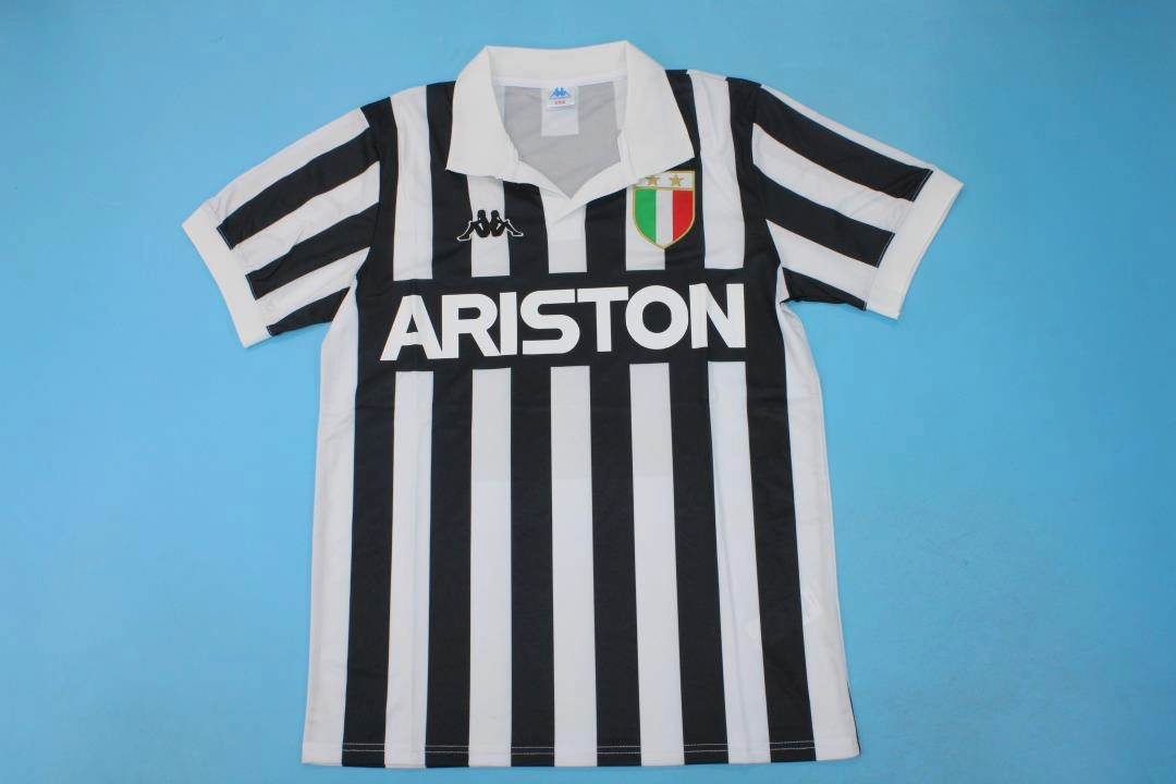 Retro-Clubes-Juventus-84-85-local-portada Juventus retro 84/85 - Imagen 1