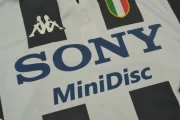 Juventus retro manga larga 97/98 local - Imagen 16