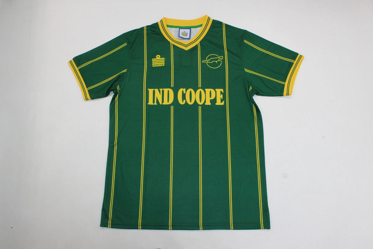 Retro-Clubes-Leicester-City-84-85-portada Leicester City retro 84/85 - Imagen 1