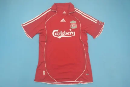 Liverpool retro 06/07 local